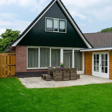Holiday home In De Bedstee Magie!